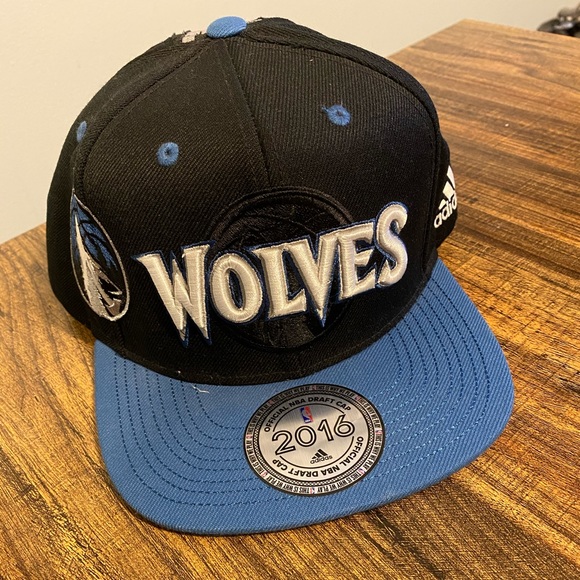 SnapBack hats - Picture 4 of 12